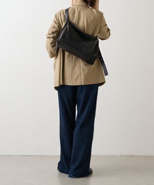 russet トライアングルショルダーバッグ(CE-1675) Black