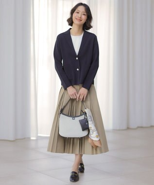 J.PRESS LADIES Traditional print  スクエア スカーフ キャメル系