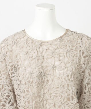 23区 【GOLD LABEL】チュールエンブロイダリー フラワーモチーフ 2WAYブラウス ベージュ系