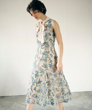 GRACE CONTINENTAL フラワーマーメイドドレス