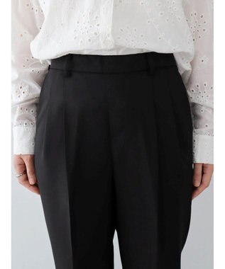 Green Parks きれいシルエットパンツ（テーパード） Black