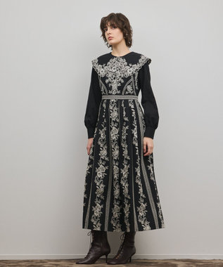 GRACE CONTINENTAL パターン刺繍ワンピース