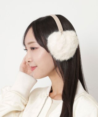 MOONBAT 【ラッピングBOX付き】FURLA ハート型イヤマフ オフホワイト