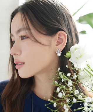 Tiaclasse 【金属アレルギー対応】ブルースターパールピアス・イヤリング ピアス：シルバー
