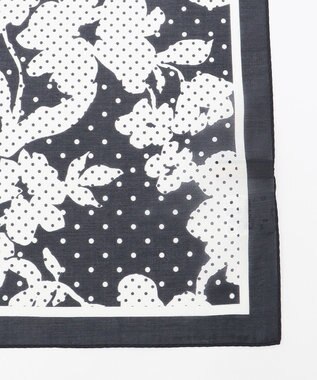 自由区 シルクコットンプリント スカーフ ブラック系