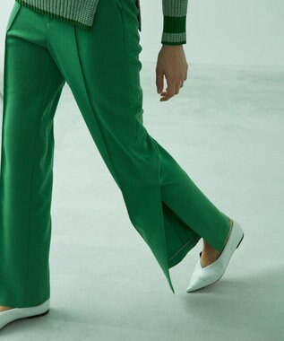 BEIGE， YUCCA / ストレートパンツ Leaf Green