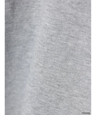 earth music&ecology Ｄｉｓｎｅｙ／袖プリントフィガロロンＴ Gray Mixture