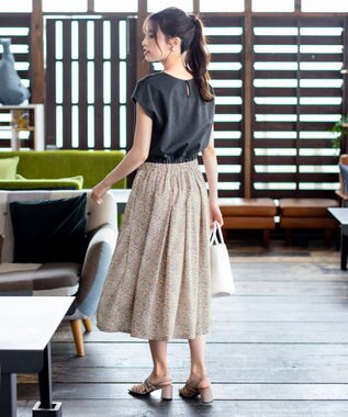 Tiaclasse 【洗える】異素材を組み合わせたカットソードッキングワンピース チャコール×ベージュフラワー