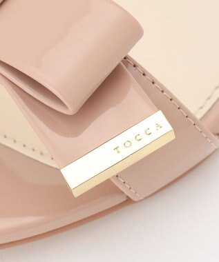 TOCCA NUANCE RIBBON SANDALS サンダル ベージュ系