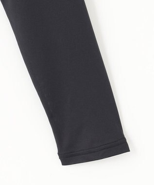 23区GOLF 【WOMEN】AIR TOOLライト シアースリーブモックネック ブラック系