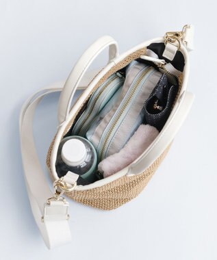 TOCCA TO THE SUNLIGHT POCHETTE かごバッグ【星風まどかさん着用】 アイボリー系