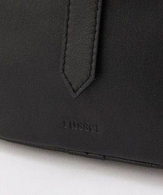 russet レザートライアングル2WAYショルダーバッグ（CE-1814） Black