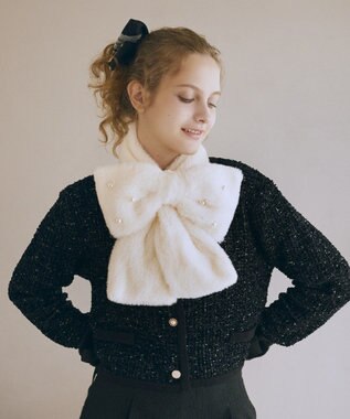 Maison de FLEUR パールリボン付きファーティペット