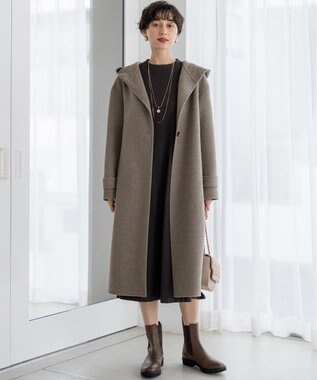 23区 【洗える/吊り干しOK】ヴィスコースストレッチ  バックデザイン ニットワンピース ブラウン系