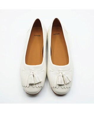 APOM キルトタッセルフラット15 アイボリー