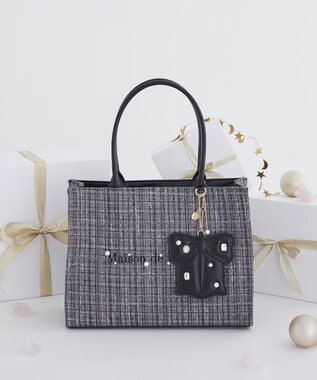 Maison de FLEUR リボンビジューパスケース Black