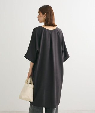 Green Parks 前後２ｗａｙ　ミディ丈タックワンピース Charcoal Gray