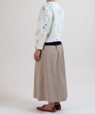 muuc ボタニカル刺繍のジャケット ホワイト