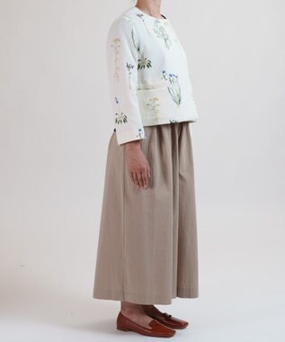 muuc ボタニカル刺繍のジャケット ホワイト