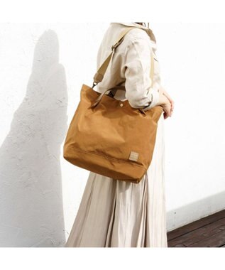 Regalo Felice 【軽量 / A4サイズ対応 / 2way】トート大 / REGALO BKSV(ブラック×シルバー)