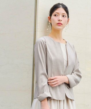 Tiaclasse L 【新色追加・洗える】麻調薄地キーネックジャケット グレージュ