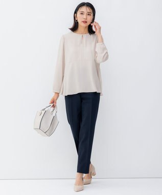 23区 【Oggi2月号掲載/新色追加】TRストレッチギャバ テーパードパンツ ネイビー系