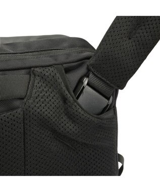 ACE BAGS & LUGGAGE ace. ラグレンティスクロス ショルダーバッグ A4 撥水 68796 エース ブラック