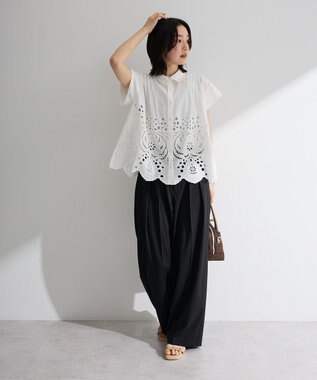 Green Parks スカラップ刺しゅうブラウス Off White
