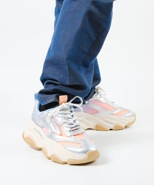STEVE MADDEN POSSESSION-E-XS ECOボリュームスニーカー シルバーオンブレ