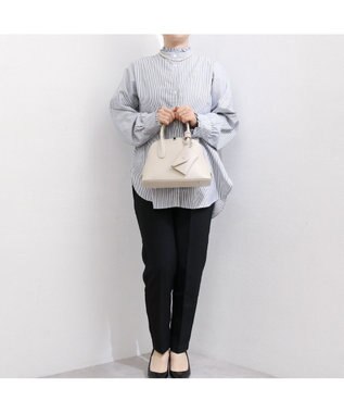 UNBILLION カシュカシュ cachecache / ポーチ付きシェル型ボストン アイボリー