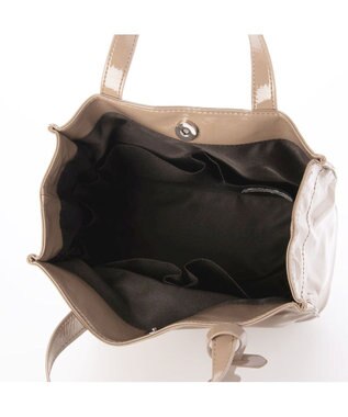 UNBILLION カシュカシュ cachecache / ソフトエナメルスクエア手提げトートS ベージュ