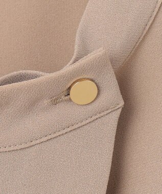 BEIGE， 【洗える】FLEUR / フロントボタンノースリーブブラウス Beige