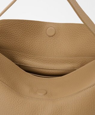 IACUCCI ≪予約≫スウォーノ L ALCE キャメル
