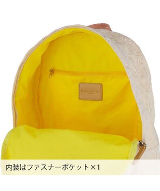 tsumori chisato CARRY スカラップ 刺繍 バックパック リュック A4サイズ対応 ベージュ