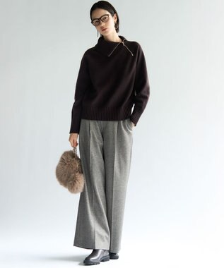 23区 オーバルトップ イヤリング ゴールド系