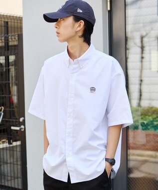 WEGO 【ユニセックス着用ITEM/MLサイズ展開】オックスフォードワンポイントシャツ（SS） ホワイト