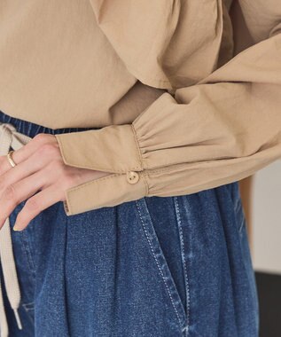 AMERICAN HOLIC フリルVネックブラウス Mocha