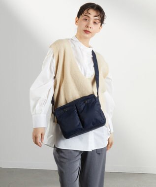 Y'SACCS ダブルホックポケットショルダー