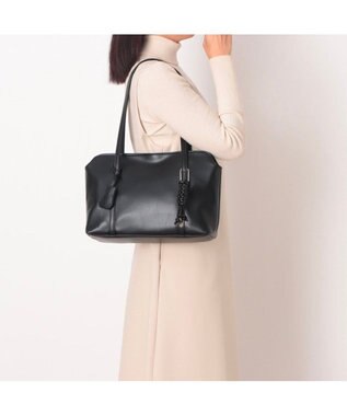 UNBILLION カシュカシュ cachecache / 結びチャーム付き2wayワイドトート