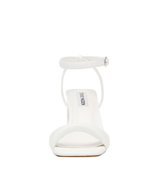 STEVE MADDEN BIBI チャンキーパフィーサンダル ホワイト