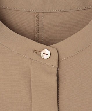 uncrave クールタッチカラータイプライター ペプラムブラウス キャメルベージュ