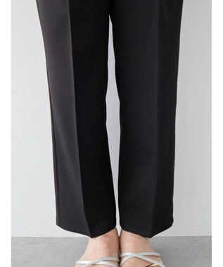 Green Parks きれいシルエットパンツ（テーパード） Black