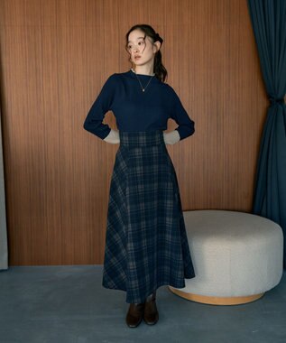 earth music&ecology バックレースアップチェックスカート Navy