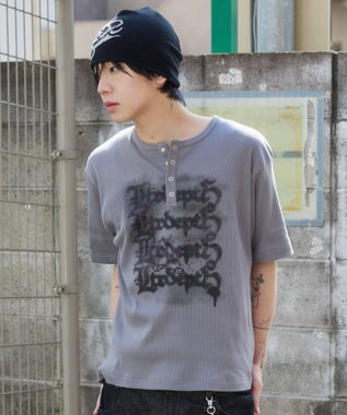 WEGO 【ユニセックス着用ITEM】グラフィックヘンリーネックT（SS） グレー