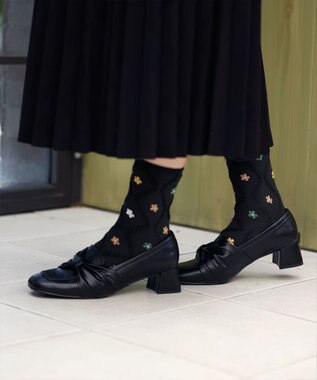 Tiaclasse トレリス＋カラーフラワーソックス ブラック