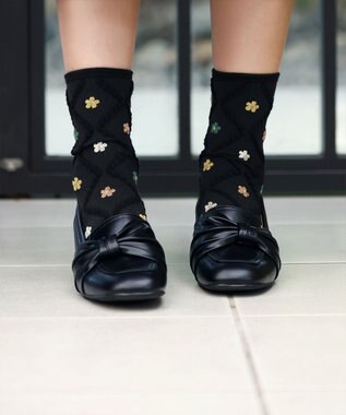 Tiaclasse トレリス＋カラーフラワーソックス ブラック