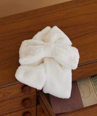 Maison de FLEUR パールリボン付きファーティペット Ivory