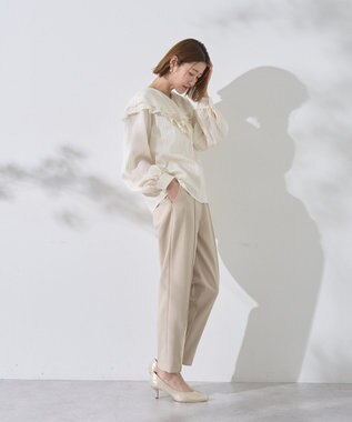 YECCA VECCA ストライプ柄ラッフルブラウス Stripe