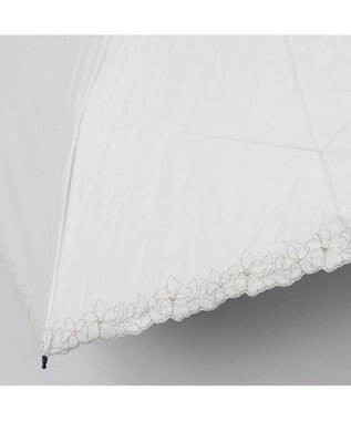 UNBILLION カシュネ cachenez /【晴雨兼用　日傘　UVカット率・遮光率100％生地使用 】PU超軽量プチフラワー刺繍カーボンミニ折りたたみ傘 ホワイト