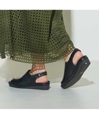 ing <ing>【WEB限定】【3E】カバードサンダル ブラック